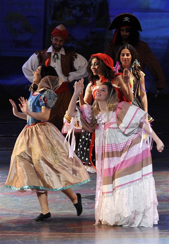 Sirine & Alaadine Musical Play in 3D